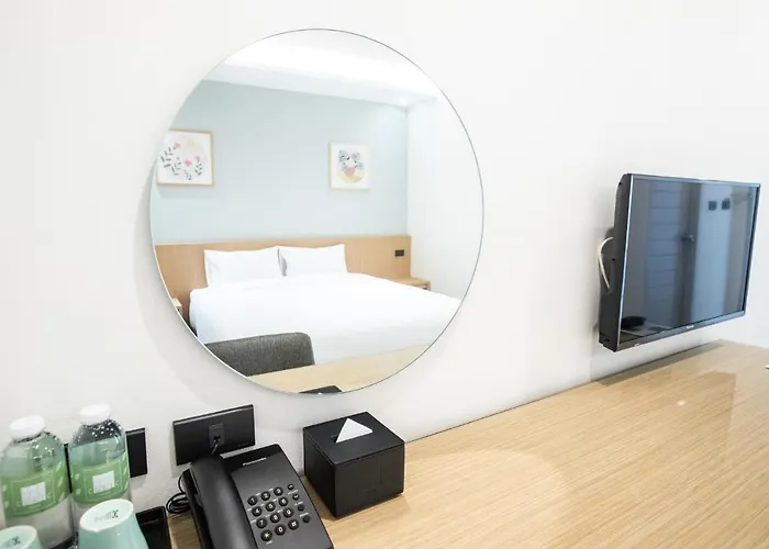 Cubic Bangna Hotel 3*